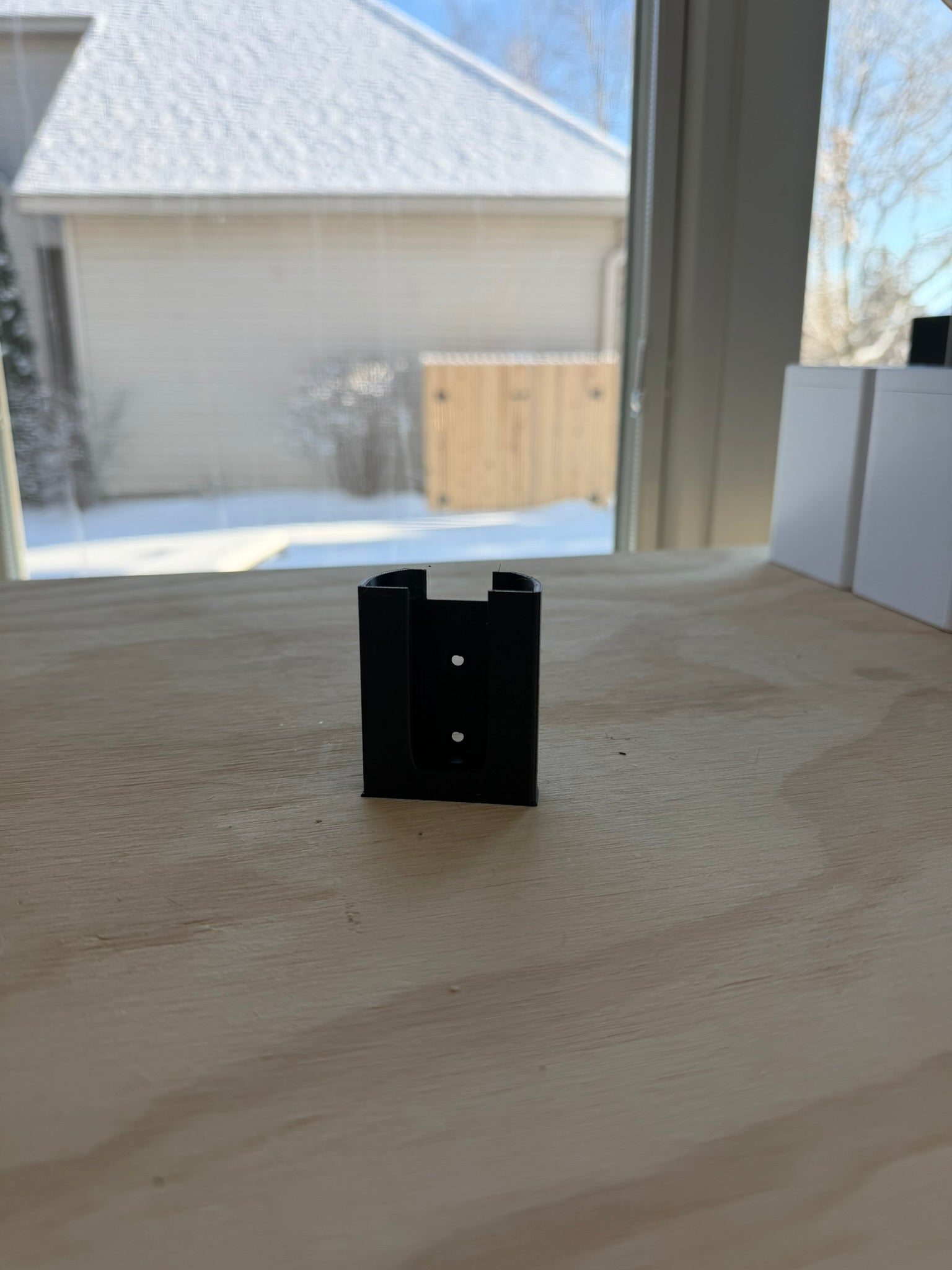 Roku remote wall mount-Never lose your remote again.