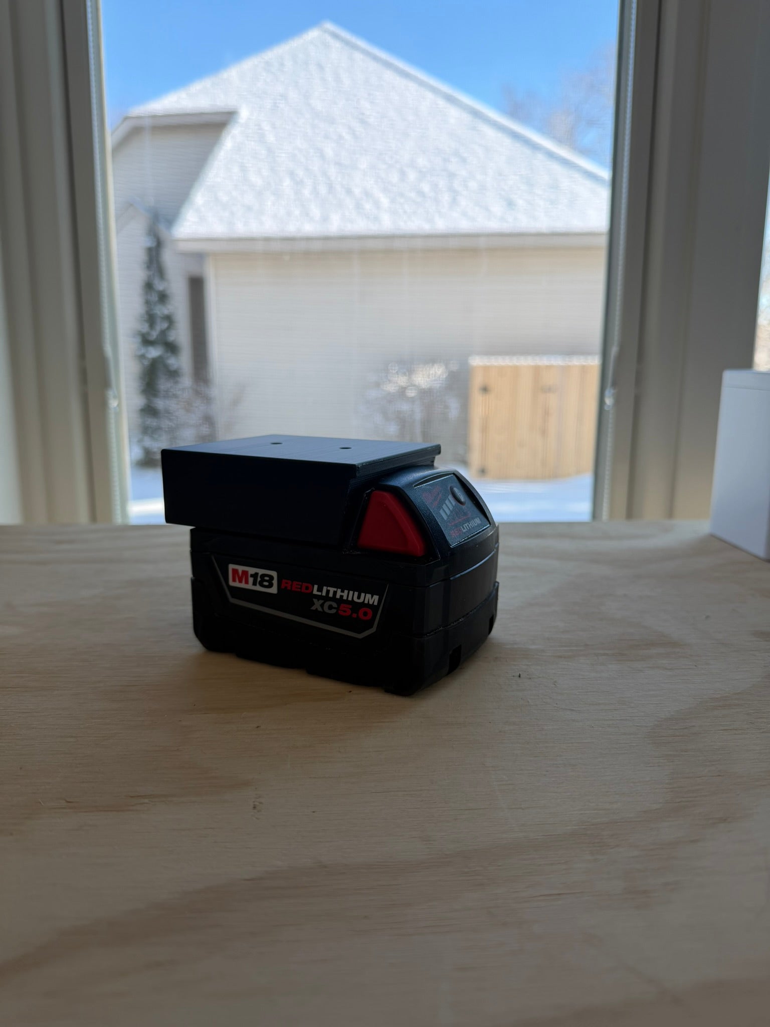 Milwake M14 battery wall mount