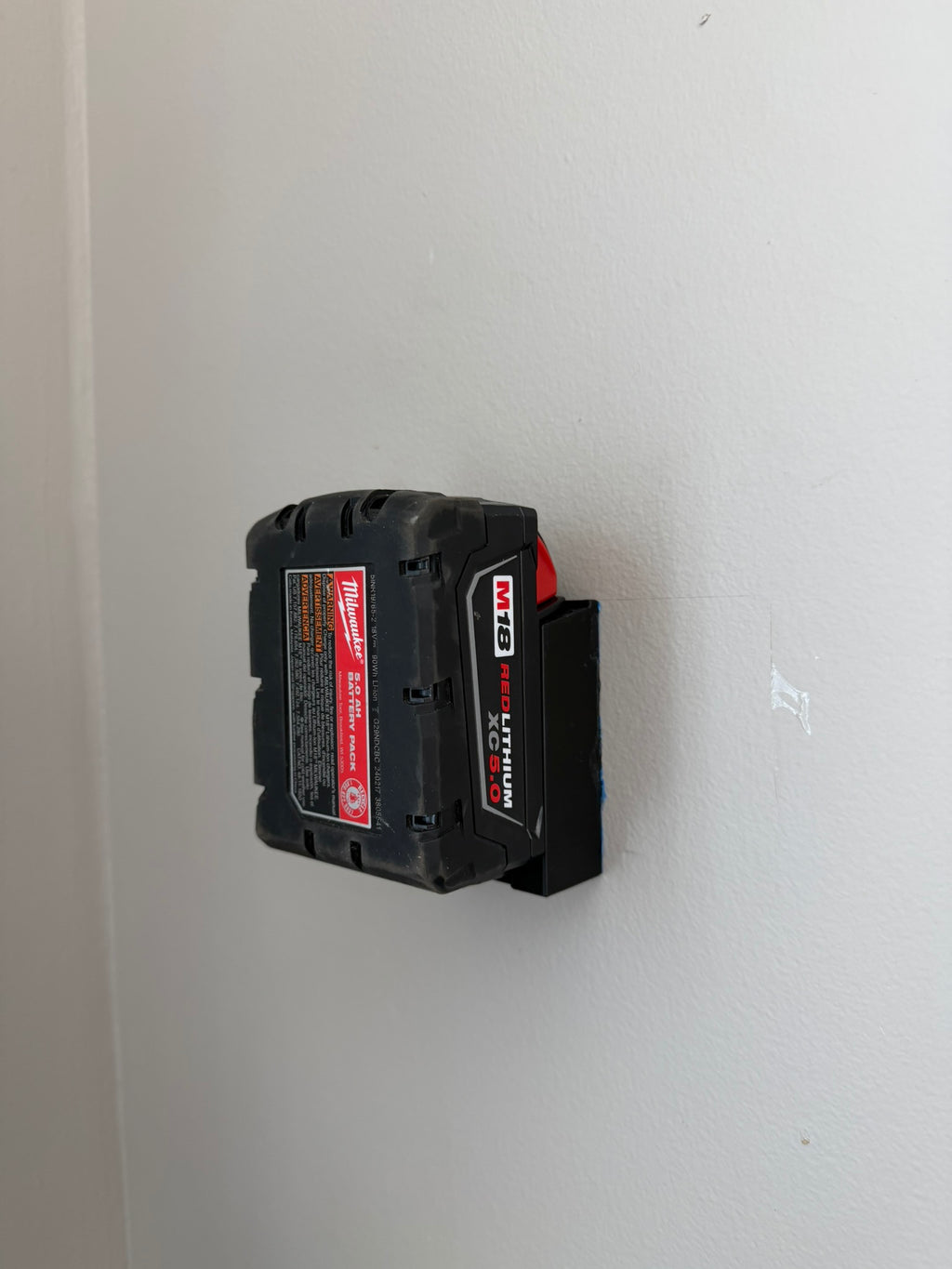 Milwake M14 battery wall mount